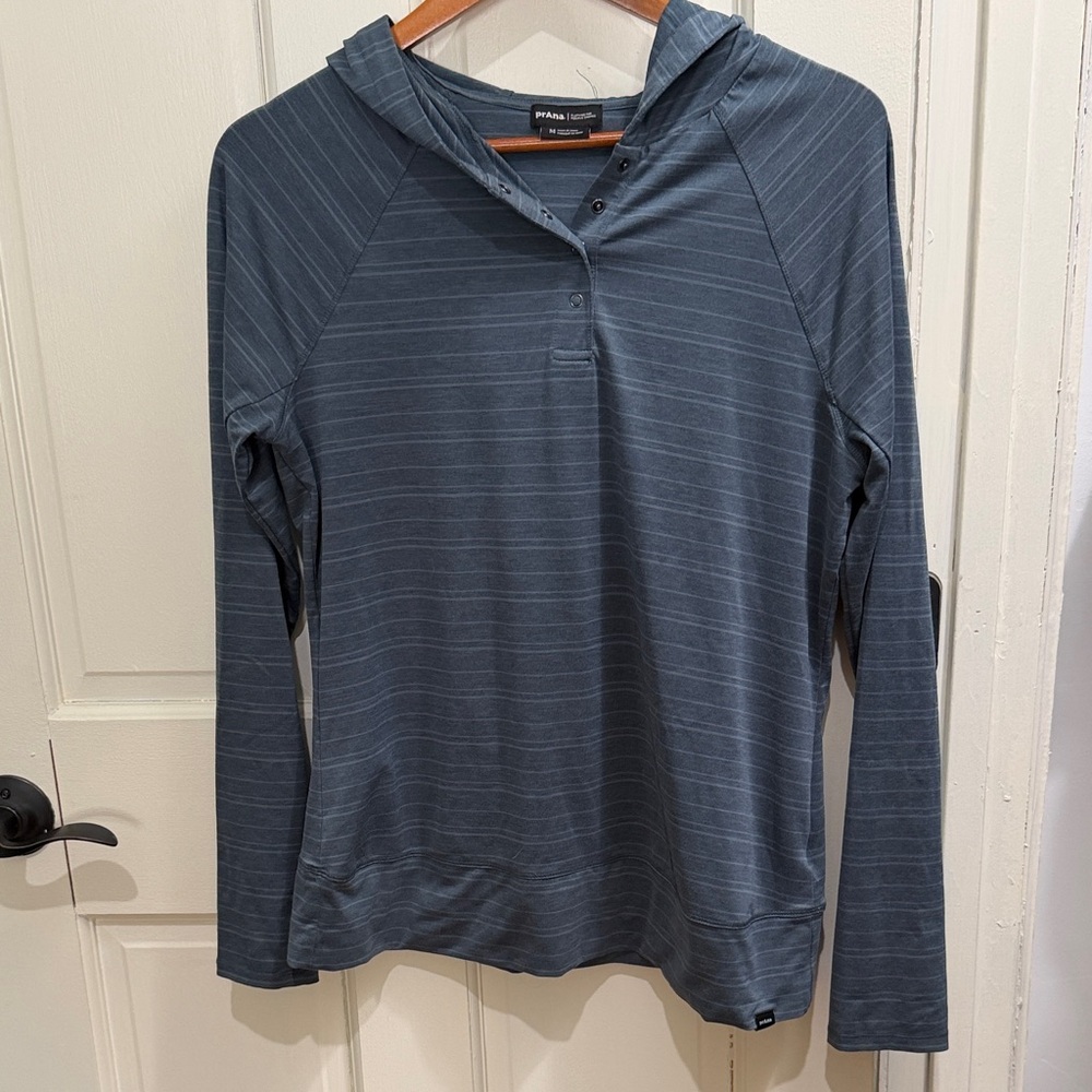 Prana Women's Blue and Green Striped Hoodie